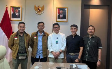 Arai with pak Penta Stafsus